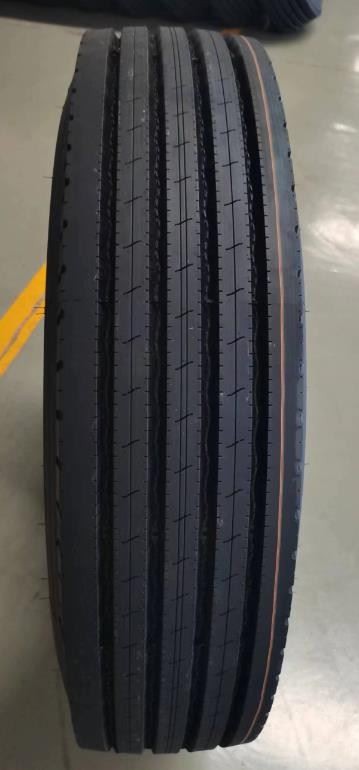 11R22.5 TRUCK TIRE HIGHWAY ROAD